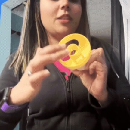 Set Universal pentru Gogoși cu Matriță din Plastic și Clește