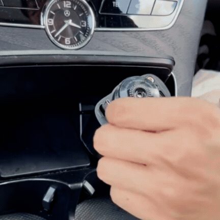 Încărcător Auto 3-în-1 „Cerul Înstelat” – Încărcare Rapidă, Aromaterapie, Ventilator