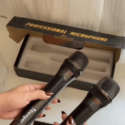 Set Microfoane Wireless Dinamice cu 2 Microfoane și Accesorii