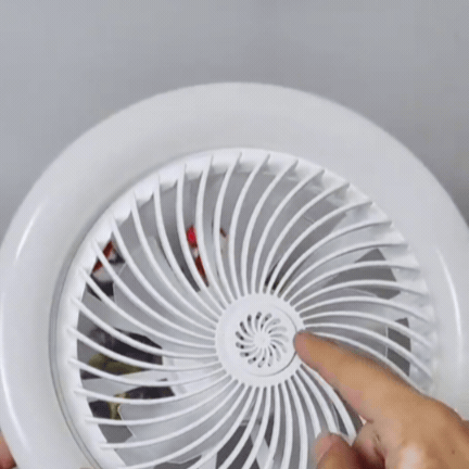 Lampă LED cu Ventilator